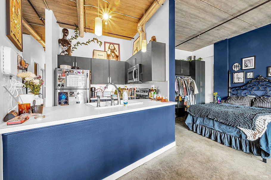 404 28 Powell Street Vancouver, BC - 8