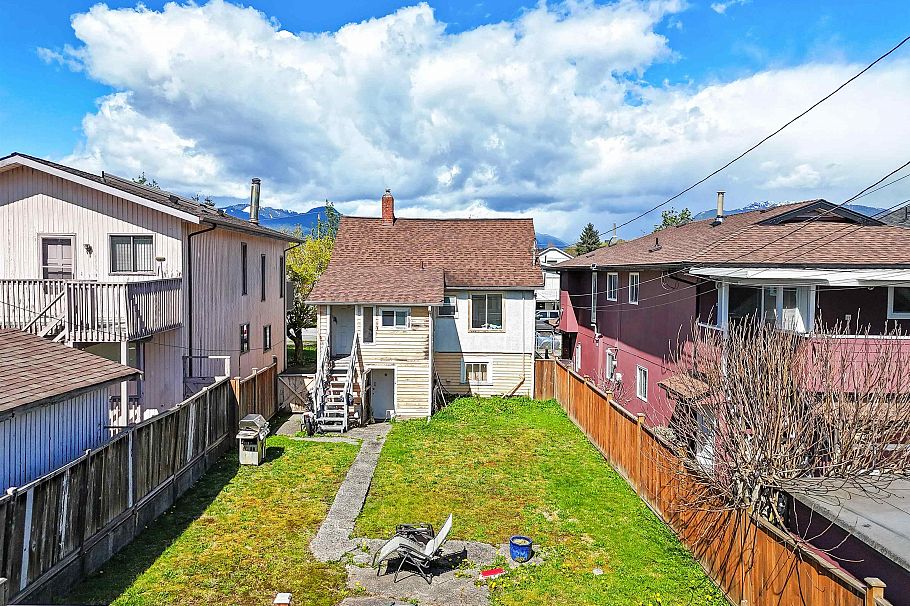 3318 William Street Vancouver, BC - 7