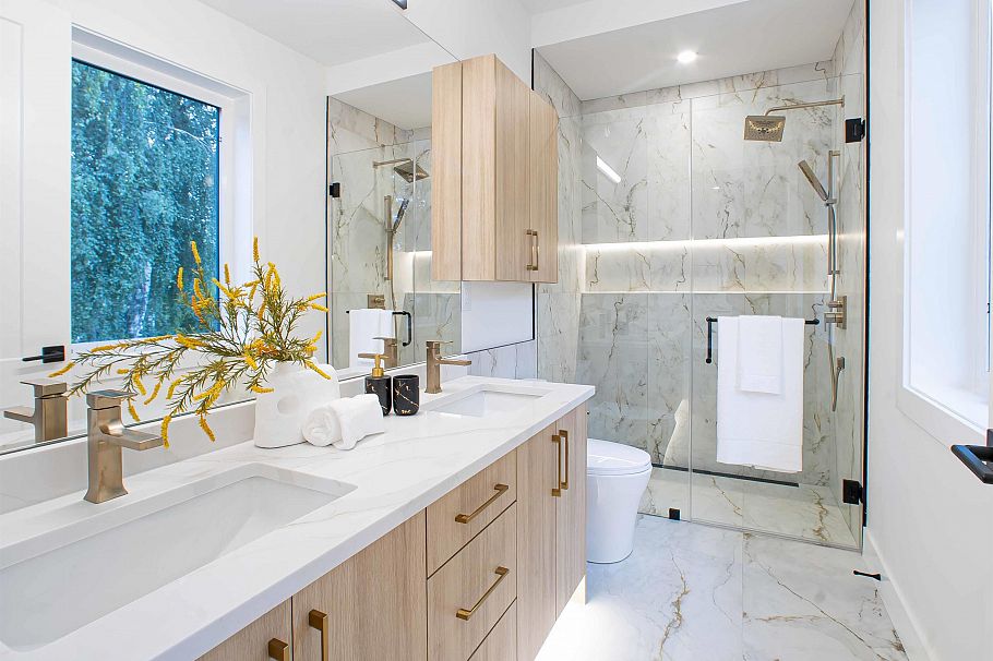 1 2785 W 21 Avenue Vancouver, BC - 12