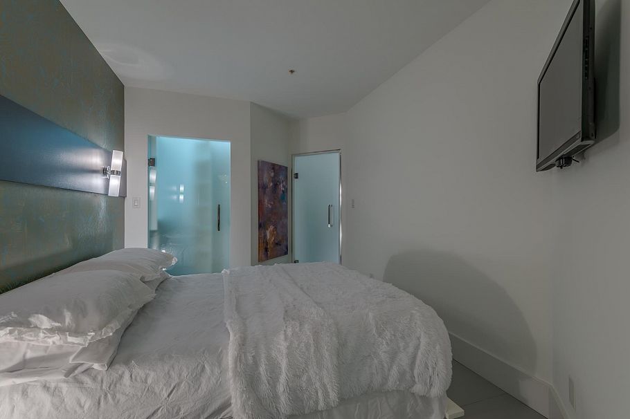 203 1177 Hornby Street Vancouver, BC - 11