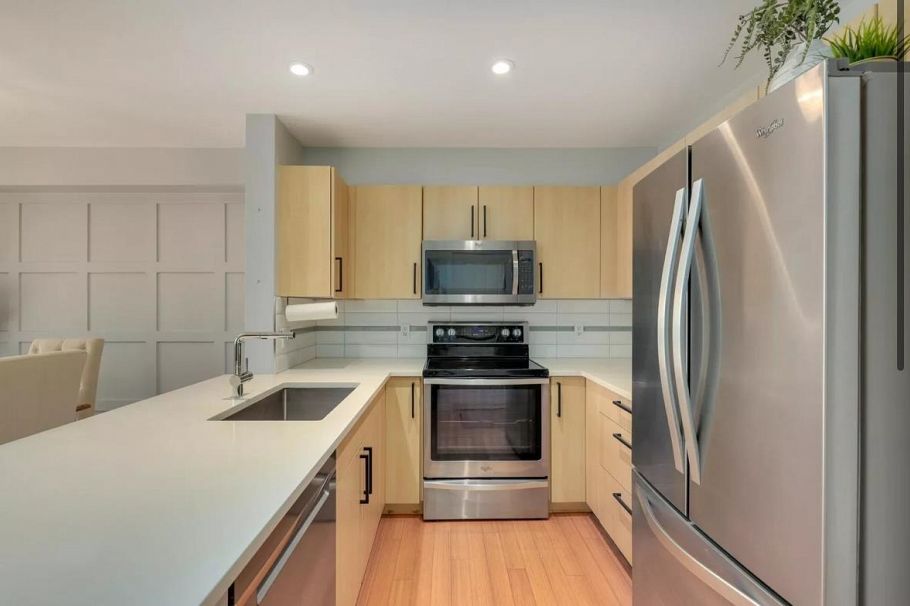 212 3575 Euclid Avenue Vancouver, BC - 6