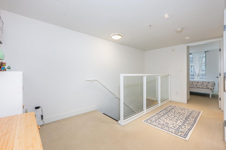 1051 Richards Street Vancouver, BC - 16