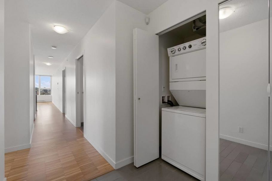 1902 33 Smithe Street Vancouver, BC - 9