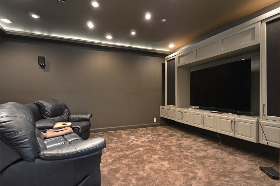 2930 W 29th Avenue Vancouver, BC - 30