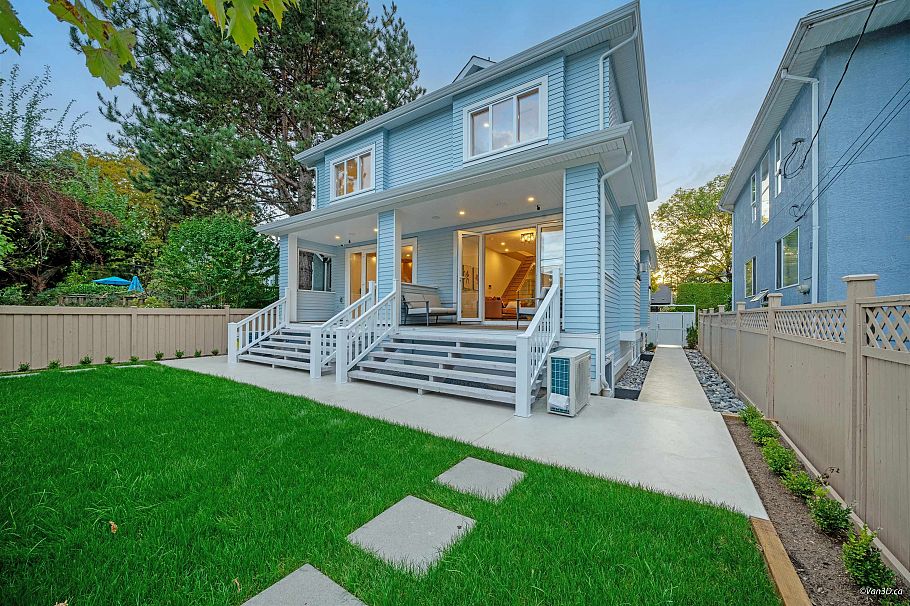 2658 Waterloo Street Vancouver, BC - 38