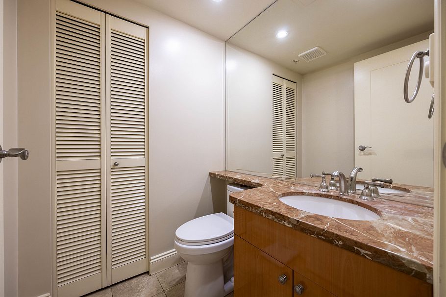 205 638 W 45th Avenue Vancouver, BC - 7