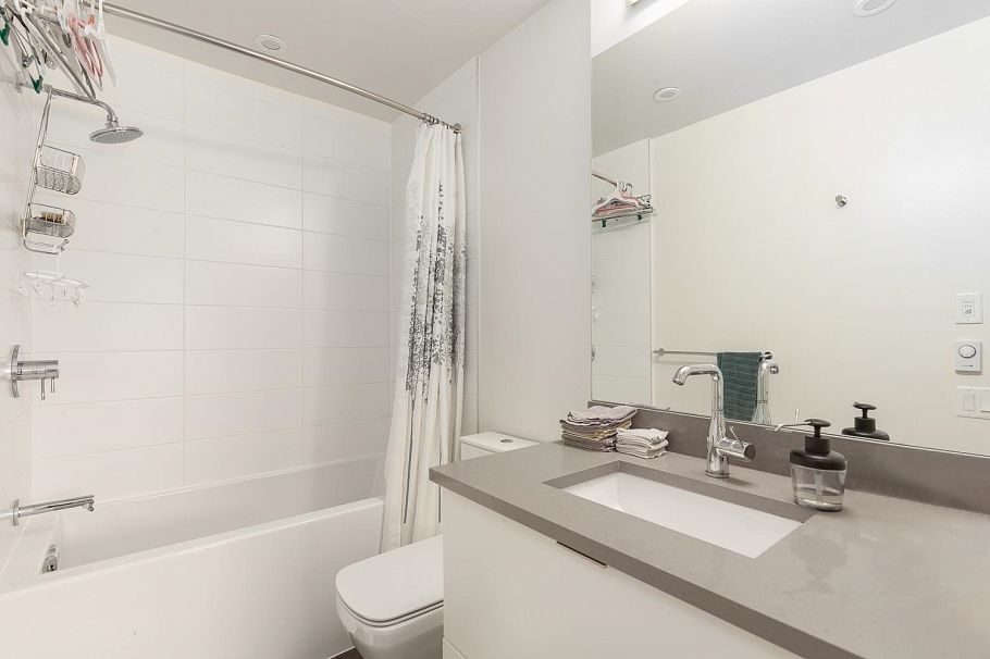 301 108 E 35th Avenue Vancouver, BC - 22