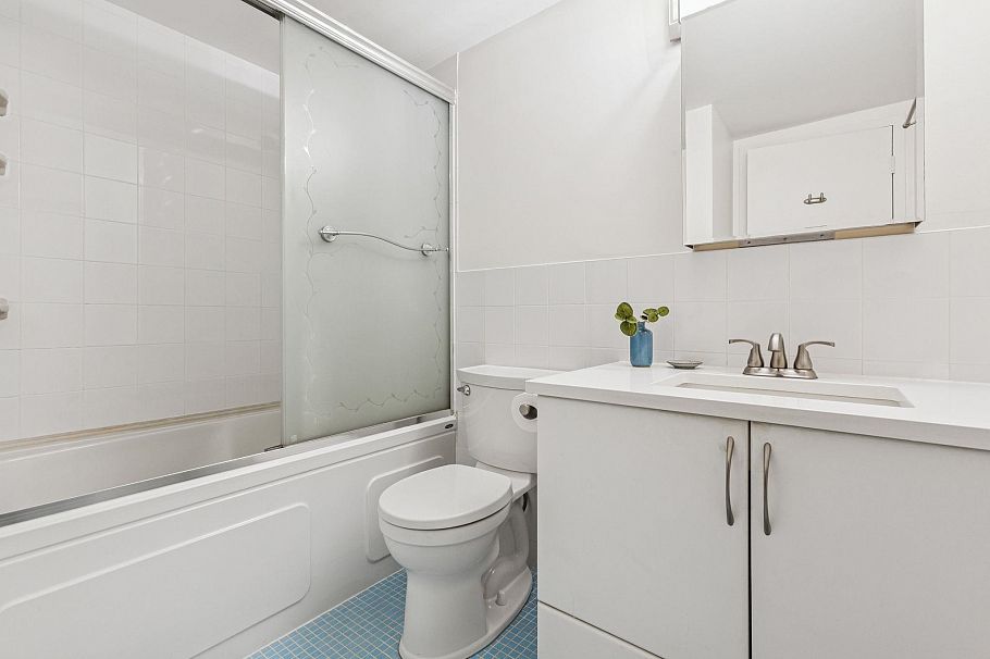 112 1429 E 4th Avenue Vancouver, BC - 13