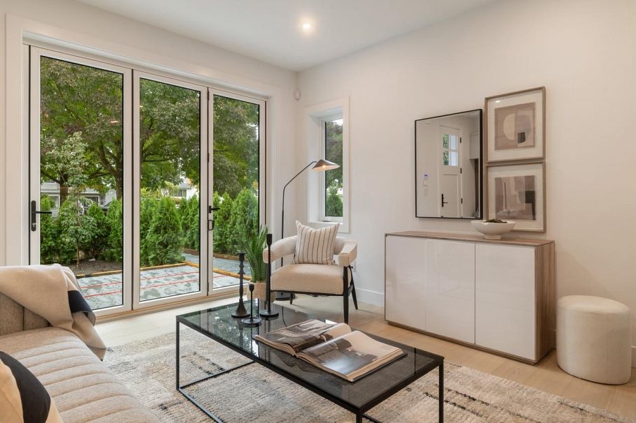 1 2680 E 5th Avenue Vancouver, BC - 6