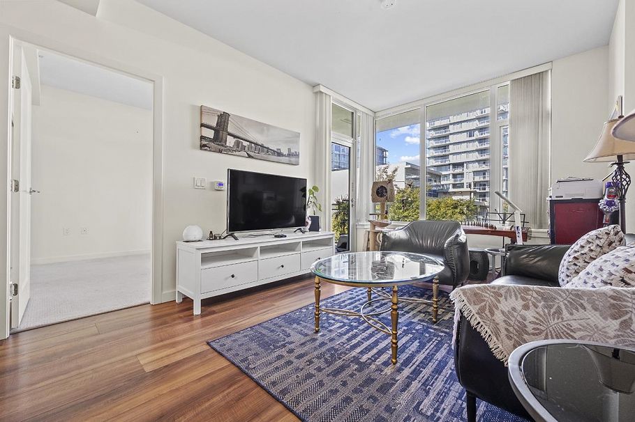 617 8677 Capstan Way Richmond, BC - 6