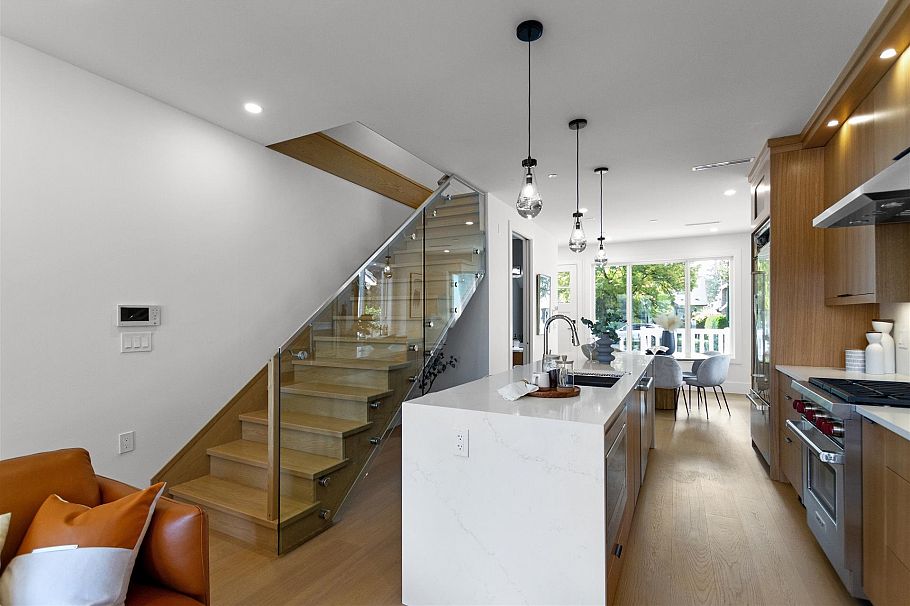 2660 Waterloo Street Vancouver, BC - 11