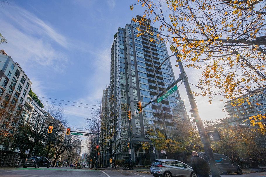 2103 1010 Richards Street Vancouver, BC - 26