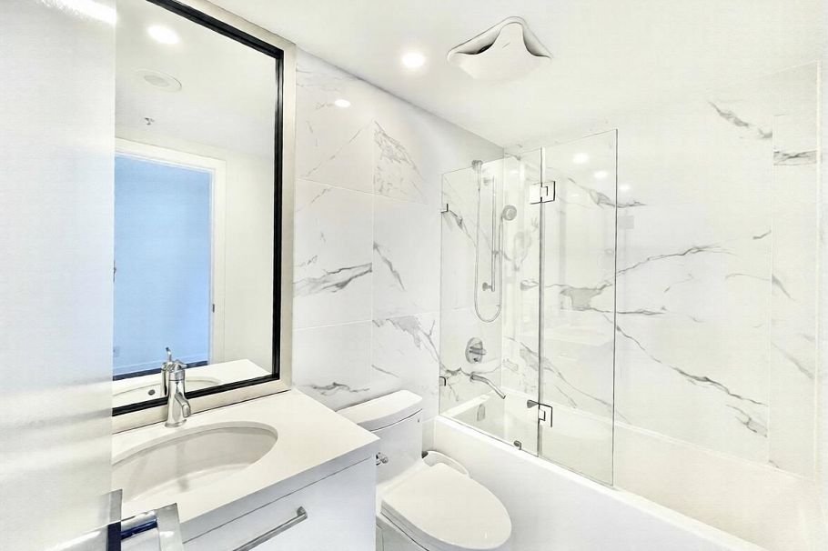 1235 Alberni Street Vancouver, BC - 16