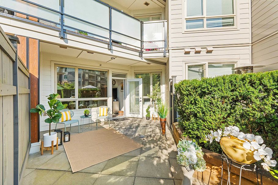 101 2632 Library Lane North Vancouver, BC - 27