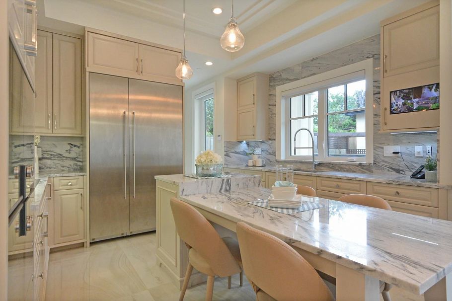 2930 W 29th Avenue Vancouver, BC - 12