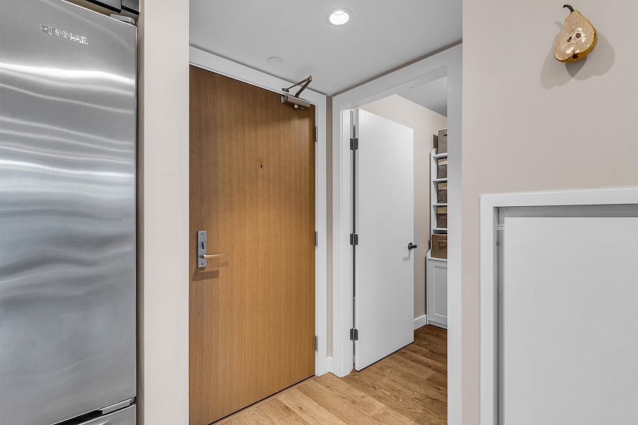 306 1618 Quebec Street Vancouver, BC - 25