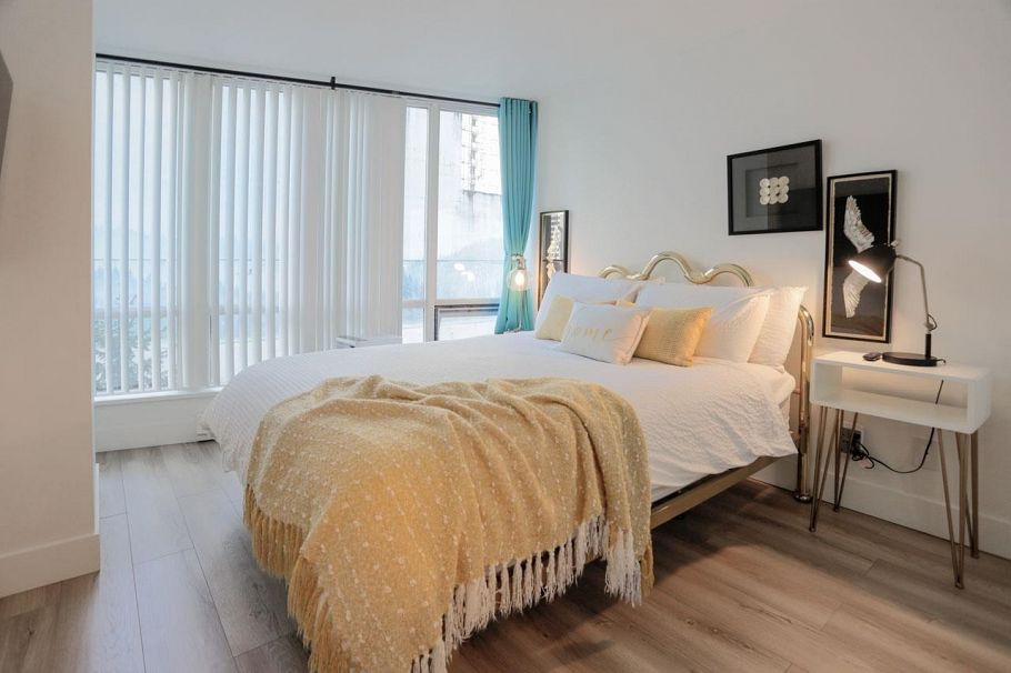 805 1166 Melville Street Vancouver, BC - 3