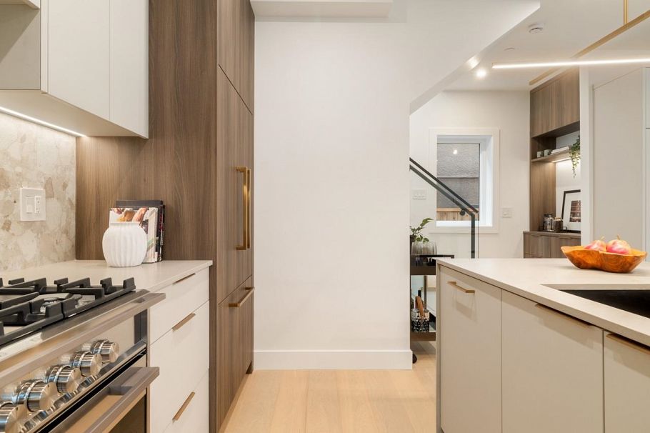 1 2680 E 5th Avenue Vancouver, BC - 15