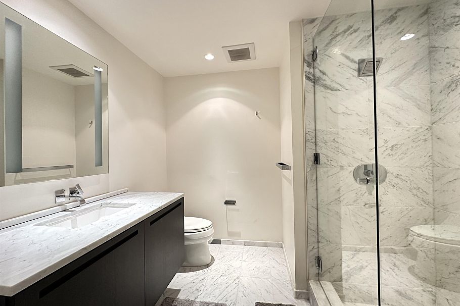 3301 1011 W Cordova Street Vancouver, BC - 18