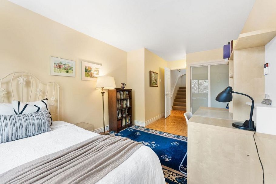 301 650 Moberly Road Vancouver, BC - 18