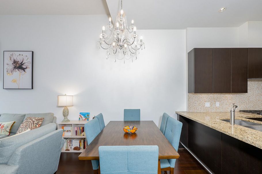 1051 Richards Street Vancouver, BC - 9