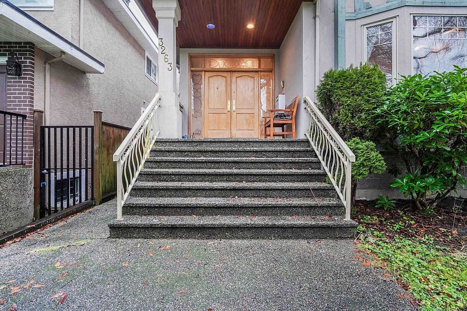 3263 W 38th Avenue Vancouver, BC - 21