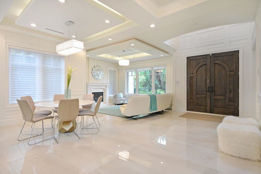 2930 W 29th Avenue Vancouver, BC - 2