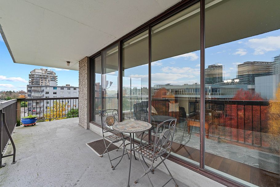 801 114 W Keith Road North Vancouver, BC - 28