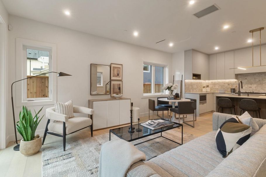 1 2680 E 5th Avenue Vancouver, BC - 21