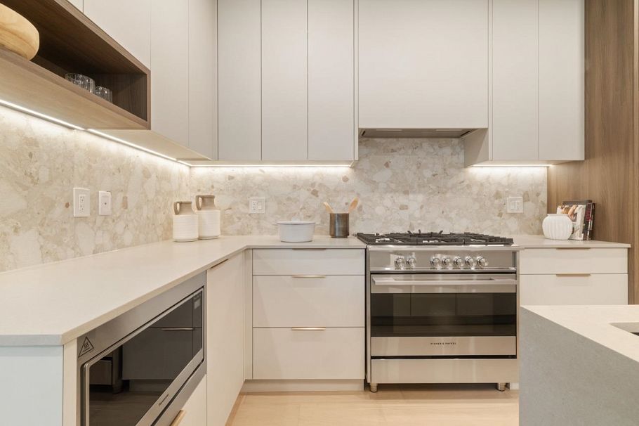 1 2680 E 5th Avenue Vancouver, BC - 13