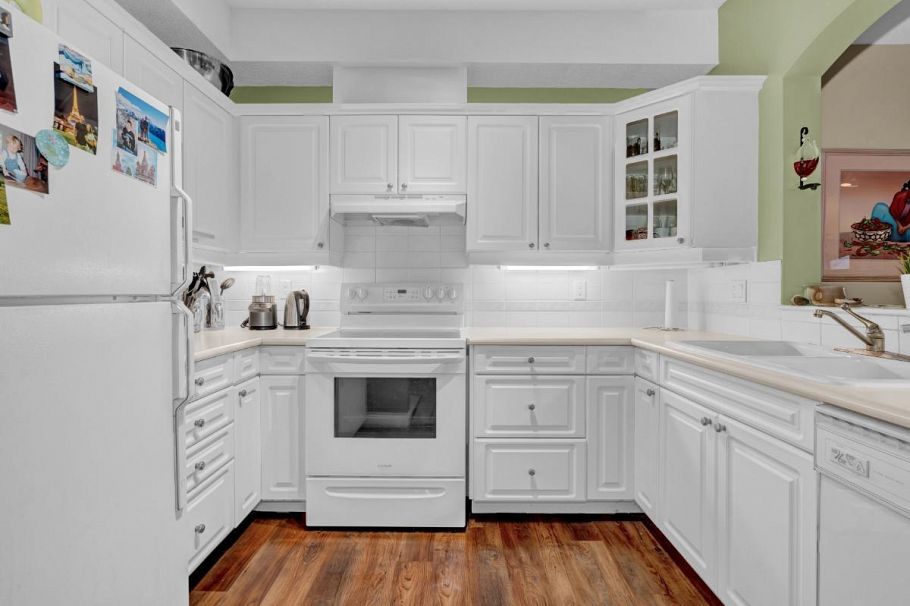 335 383 E 37th Avenue Vancouver, BC - 17