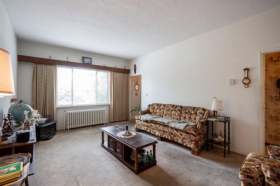 2554 Dundas Street Vancouver, BC - 4