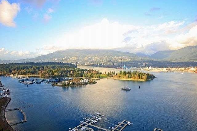 3301 1011 W Cordova Street Vancouver, BC - 2