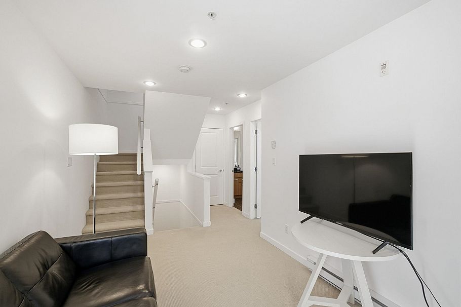 2761 Guelph Street Vancouver, BC - 16