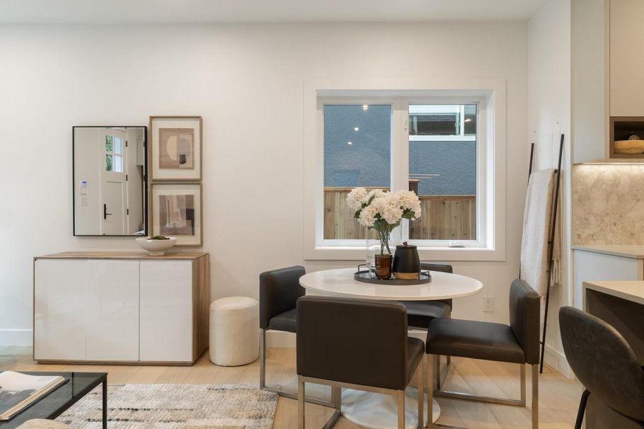 1 2680 E 5th Avenue Vancouver, BC - 17