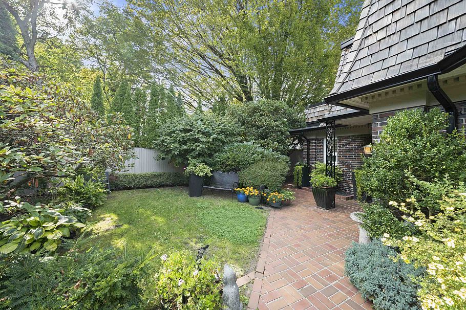 1443 Mcrae Avenue Vancouver, BC - 25