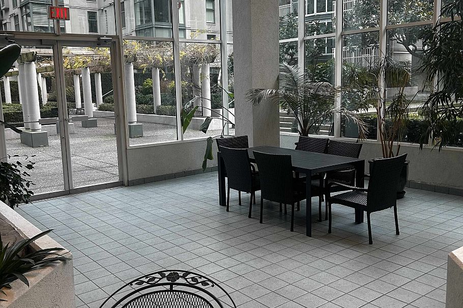 904 1331 Homer Street Vancouver, BC - 3