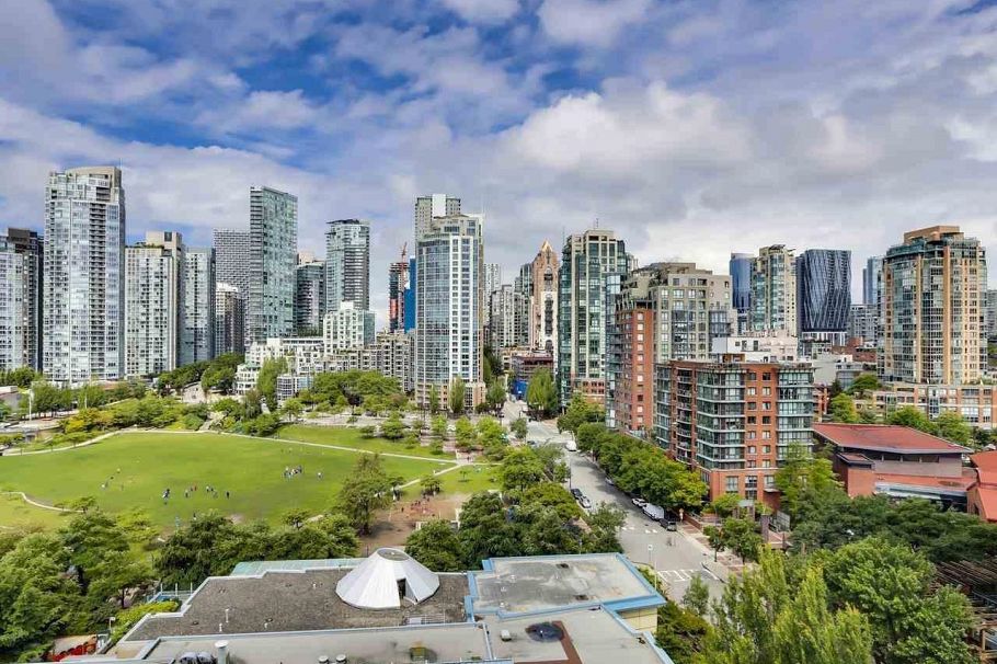 1601 1383 Marinaside Crescent Vancouver, BC - 21