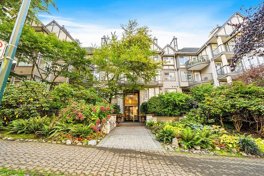 207 1388 Nelson Street Vancouver, BC - 25