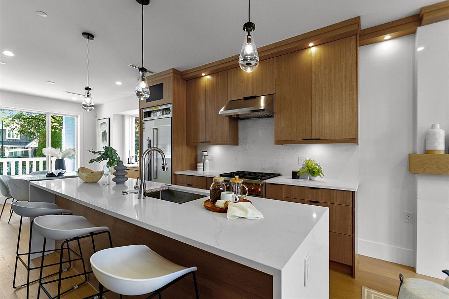 2660 Waterloo Street Vancouver, BC - 9