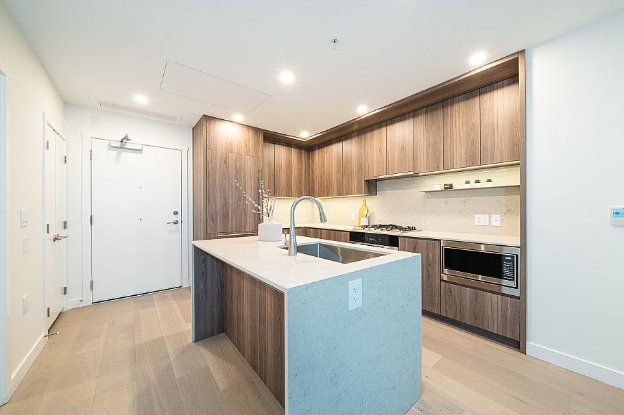 501 5212 Cambie Street Vancouver, BC - 8
