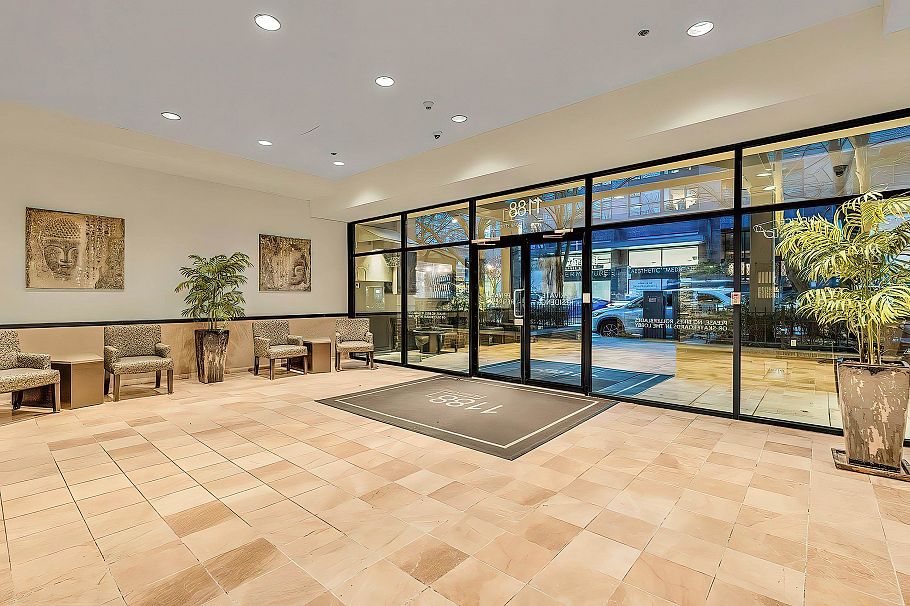 2303 1188 Howe Street Vancouver, BC - 22