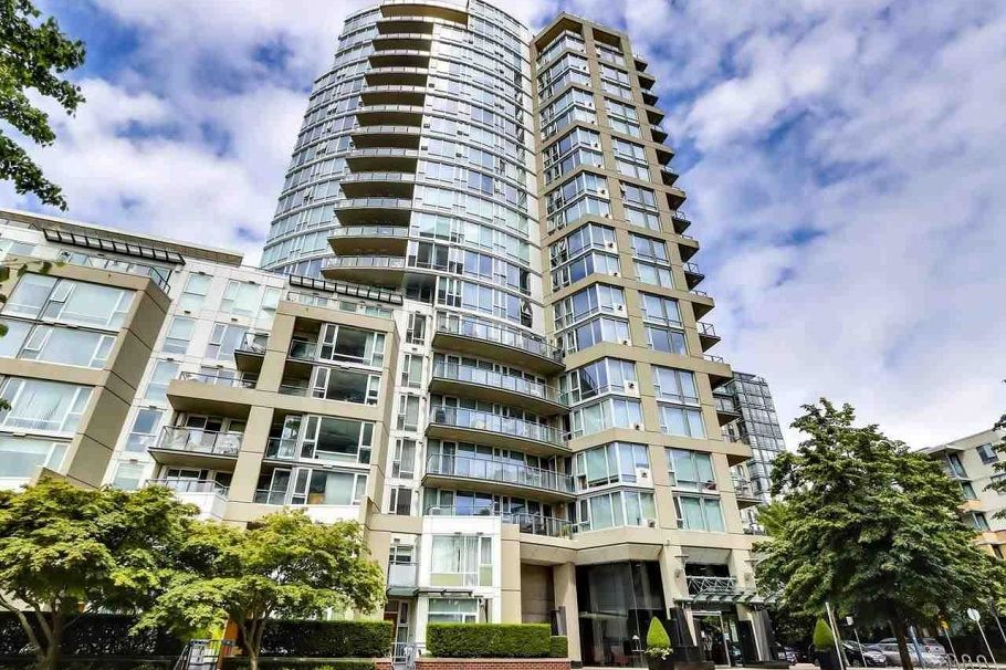 1601 1383 Marinaside Crescent Vancouver, BC - 17