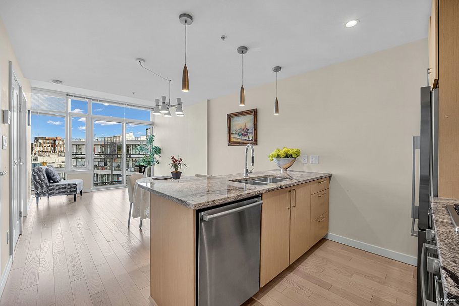 1002 88 W 1st Avenue Vancouver, BC - 12