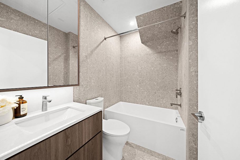 605 5212 Cambie Street Vancouver, BC - 14