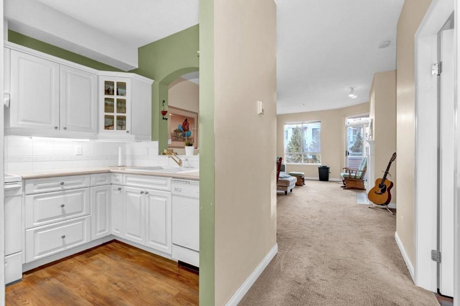 335 383 E 37th Avenue Vancouver, BC - 16