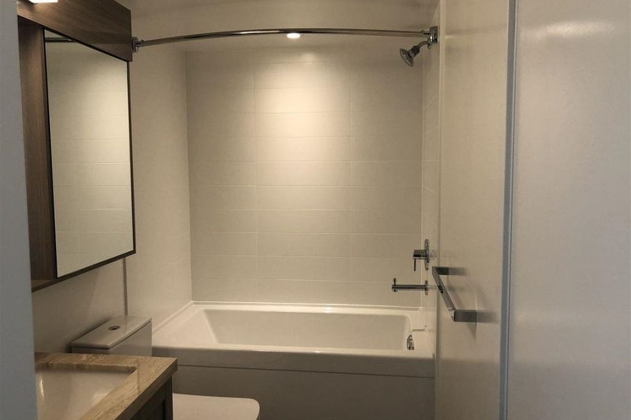 2101 5470 Ormidale Street Vancouver, BC - 11