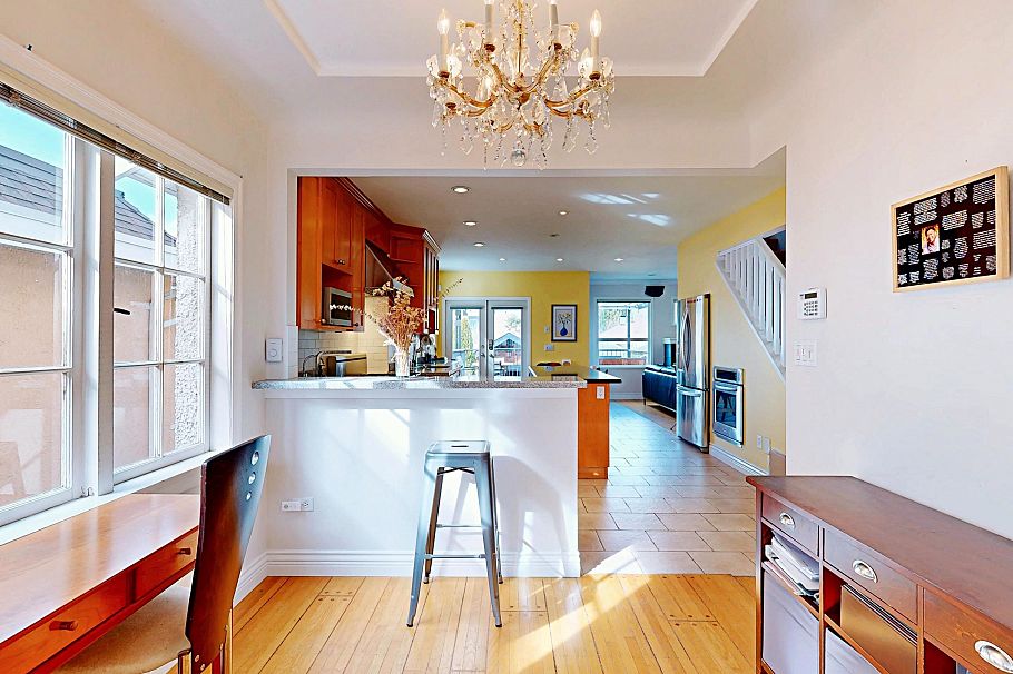 163 W 26th Avenue Vancouver, BC - 14