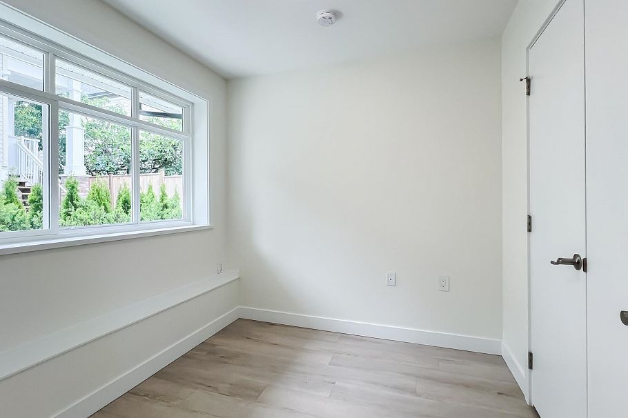 1157 Keefer Street Vancouver, BC - 3