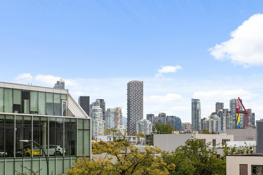 307 1808 W 3rd Avenue Vancouver, BC - 15